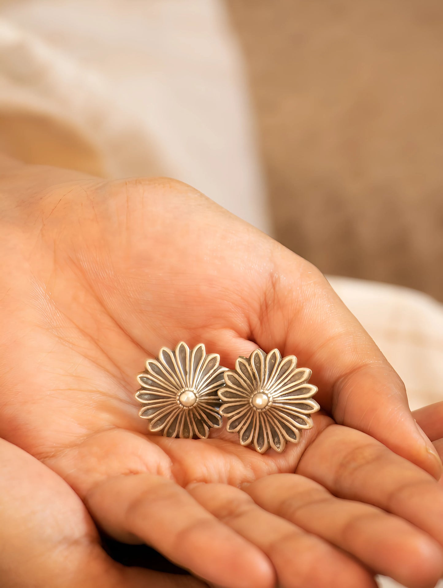 Floral Shape Small Oxidized Stud Earrings – Elegant Vintage-Inspired Jewelry