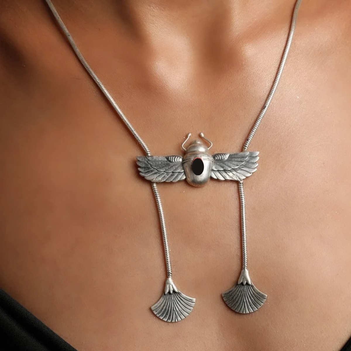 Mystic Winged Scarab Lariat Necklace – Silver-Finished Egyptian-Inspired Statement Jewelry
