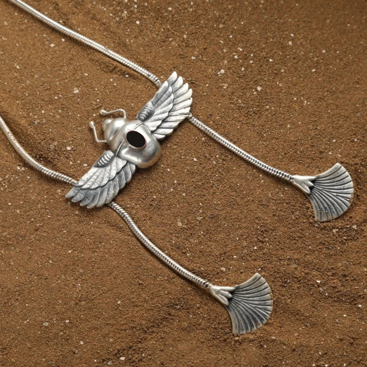 Mystic Winged Scarab Lariat Necklace – Silver-Finished Egyptian-Inspired Statement Jewelry