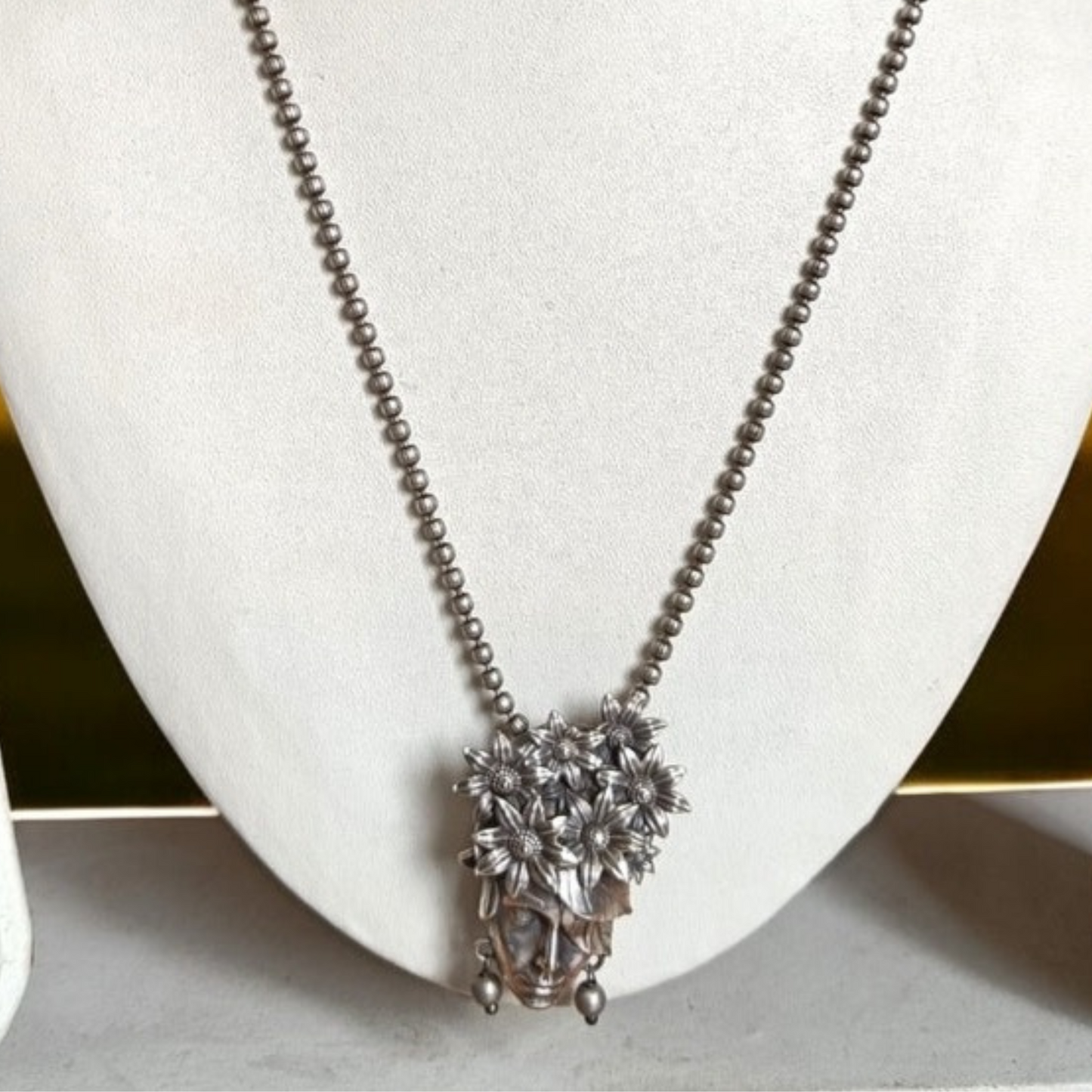 Face Shape Oxidized Silver Plated Pendant Necklace - Unique, Artistic Jewelry