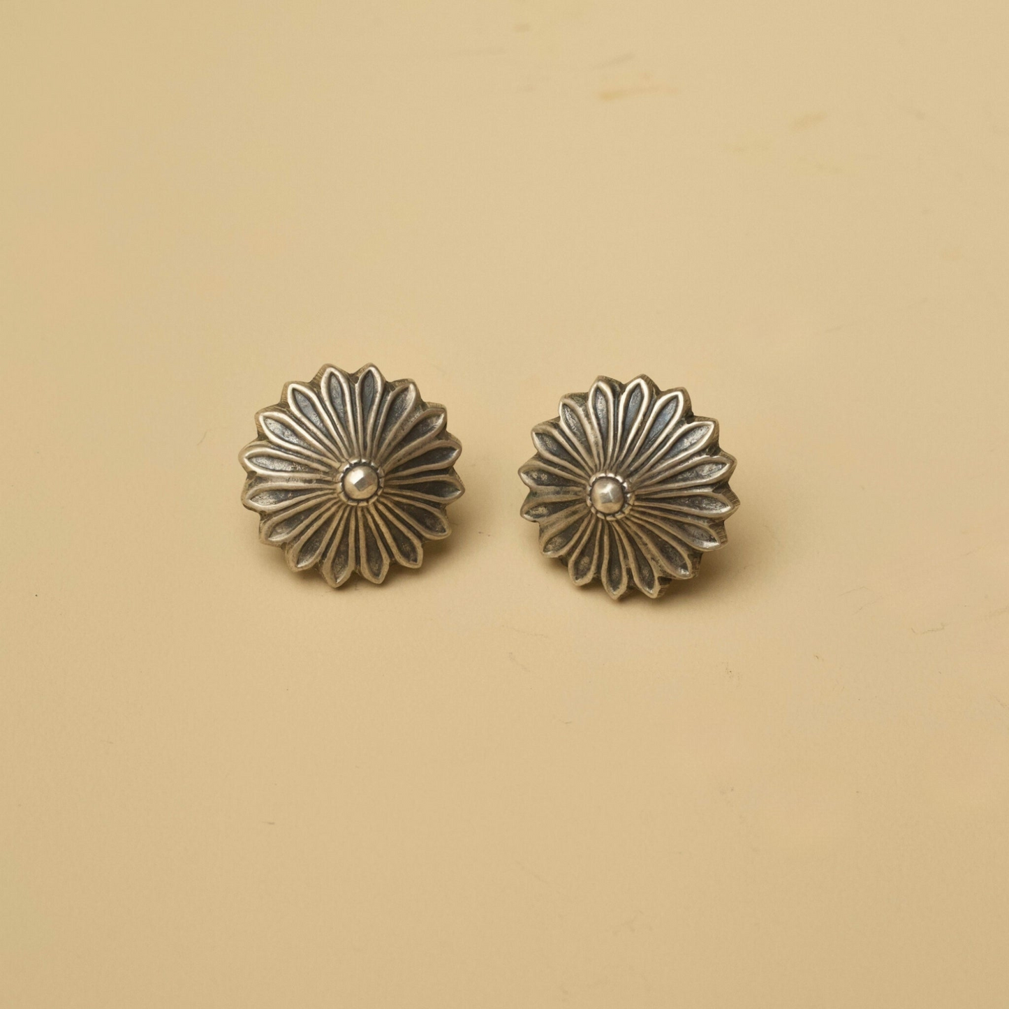 Floral Shape Small Oxidized Stud Earrings – Elegant Vintage-Inspired Jewelry