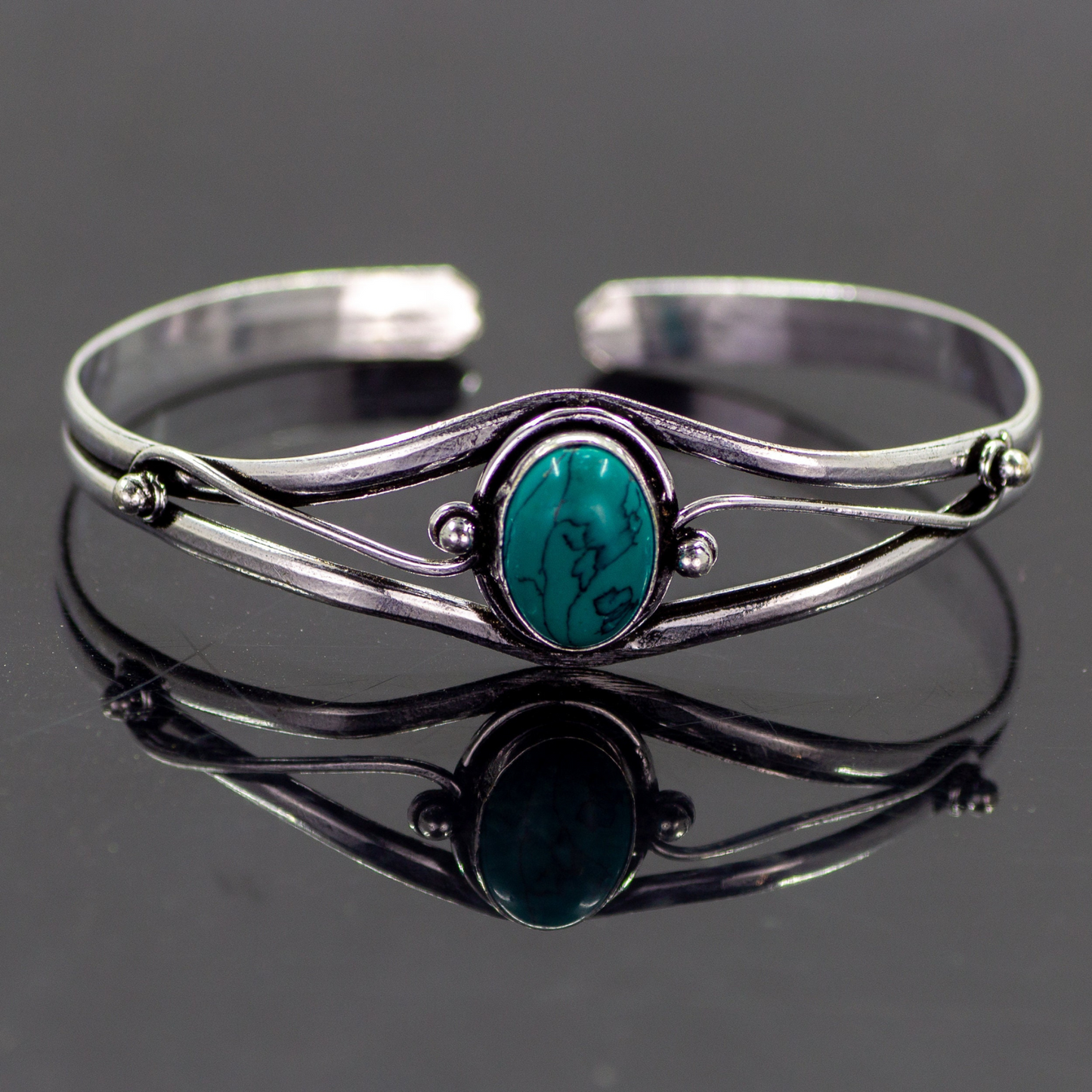 Dulcett India Turquoise Stone Adjustable Bracelet | Stylish & Unique Design