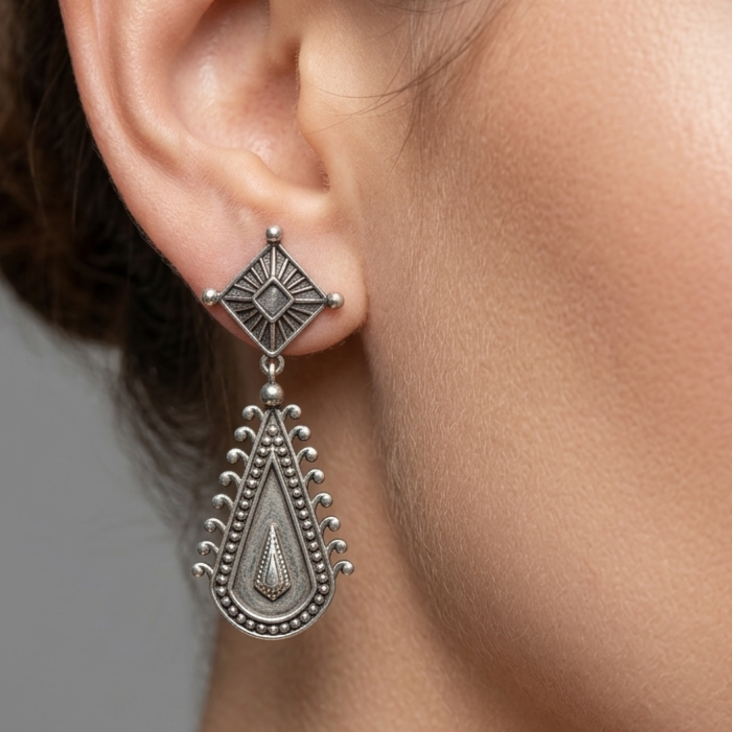 Dulcett Vintage Geometric Teardrop Oxidised Earrings