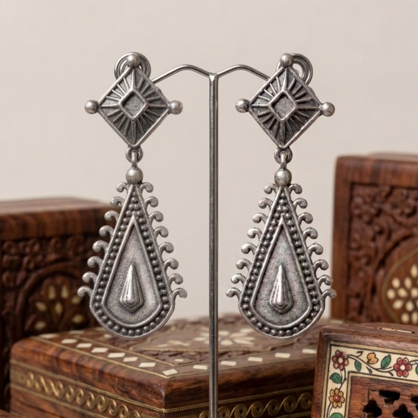 Dulcett Vintage Geometric Teardrop Oxidised Earrings