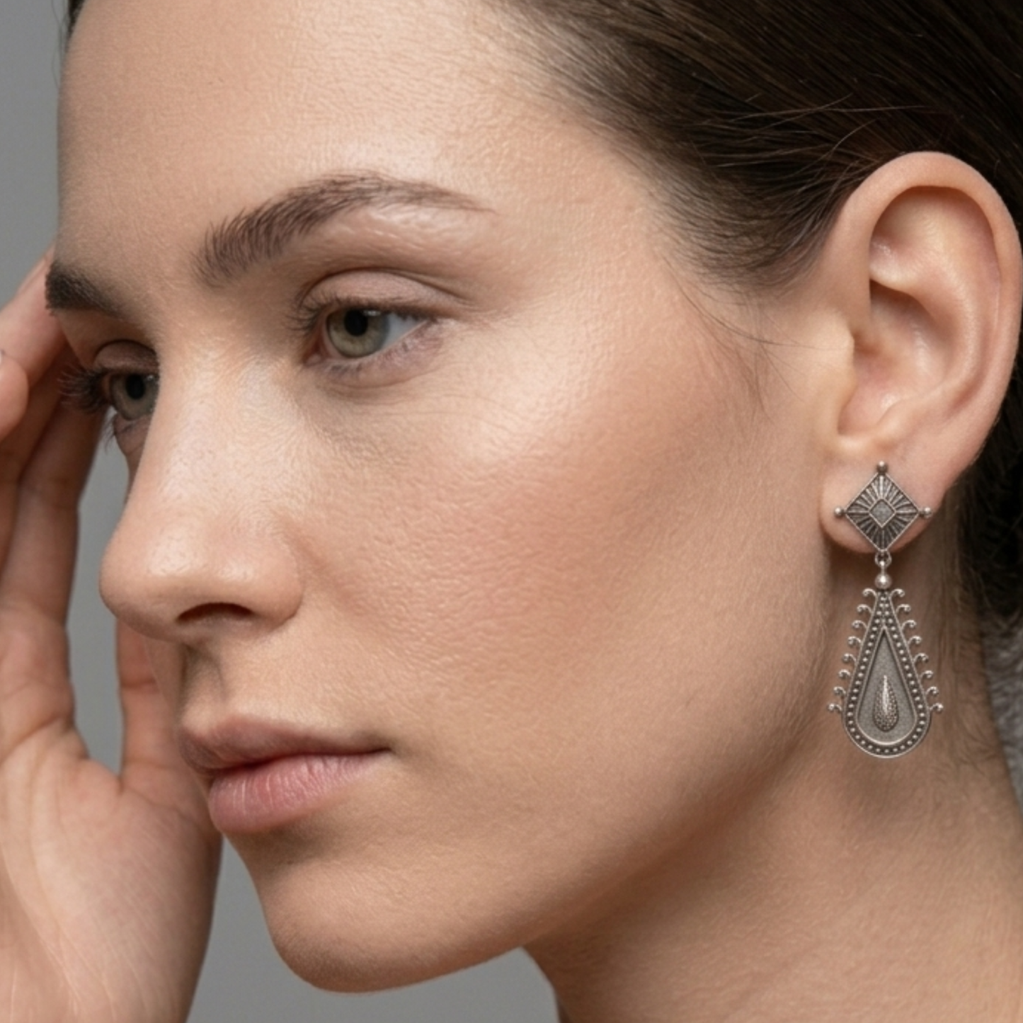 Dulcett Vintage Geometric Teardrop Oxidised Earrings