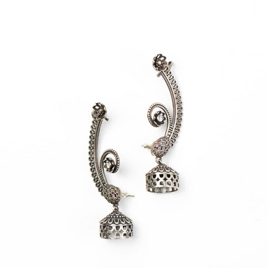 Heena Khan Inspired Ear Cuff Earrings – Bold & Fashionable Jewelry Statement
